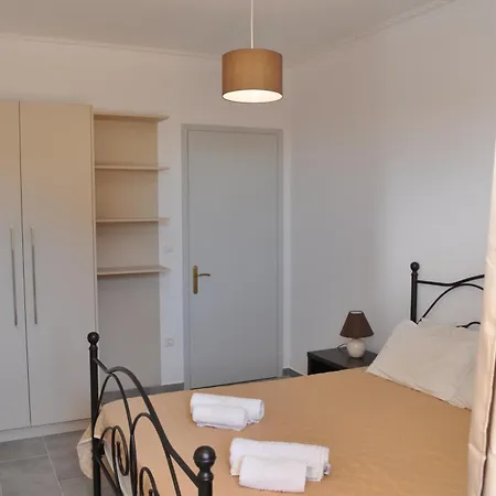 Polymnia Lassi דירה לאסי