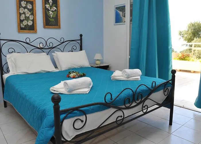 Polymnia Lassi *